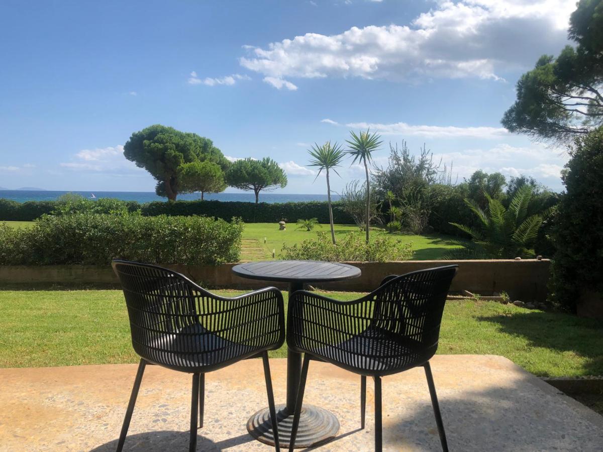 Beachfront Villa Hoopoe Schinias, Marathon Kültér fotó